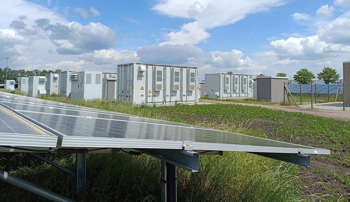 Sunvest et ProfiNRG installent l’une des plus grandes batteries aux Pays-Bas